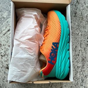 Never worn Mens Hoka shoes size 10